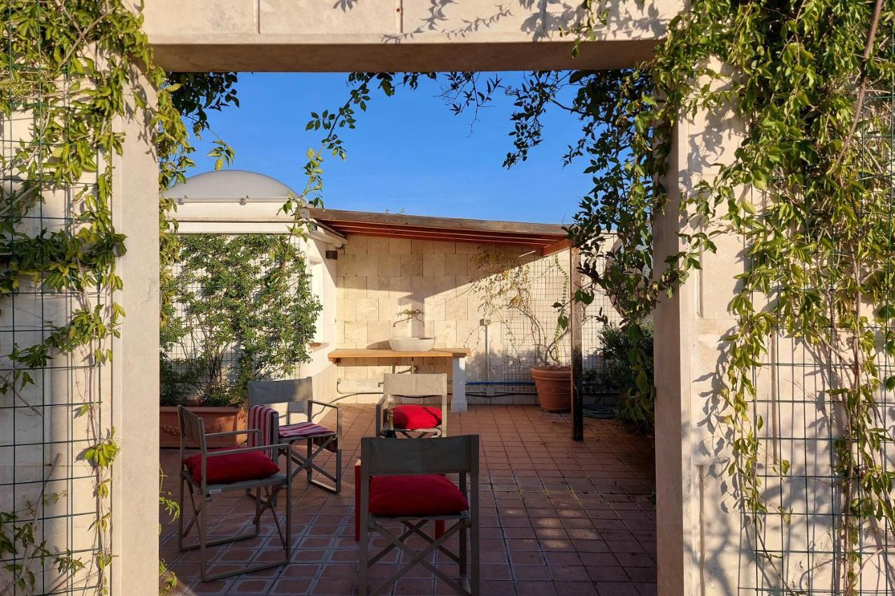 로마 Beautiful Loft In Ponte Milvio With Terrace 아파트 외부 사진