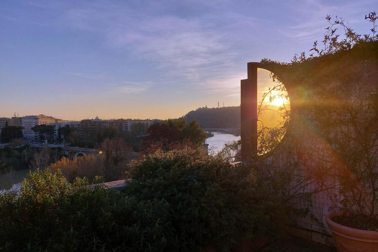 로마 Beautiful Loft In Ponte Milvio With Terrace 아파트 외부 사진